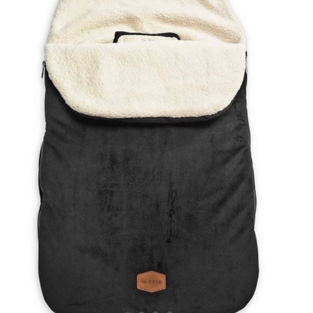 JJ Cole Bundle Me in black